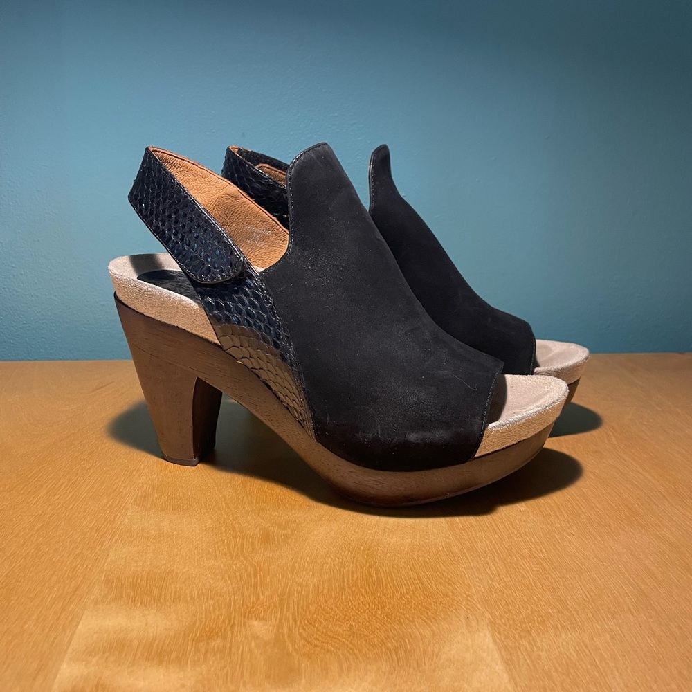 Peep toe clogs, black by Earthies